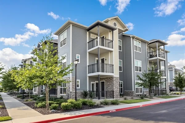 South Congress Multifamily Renovation - Multifamily project by UTS BuildPros near Austin